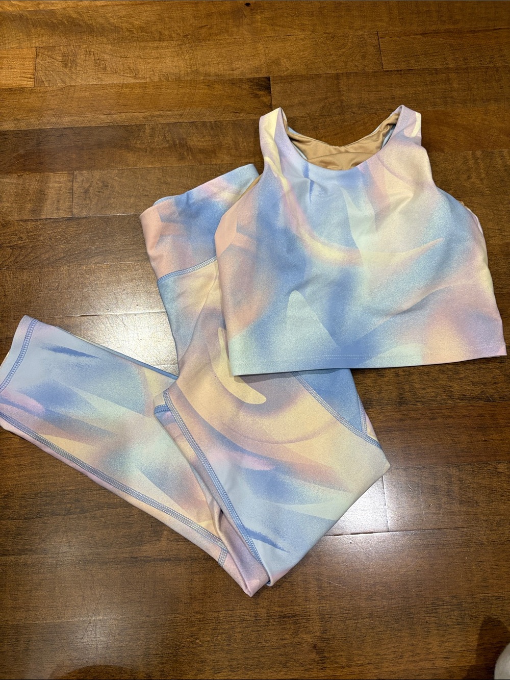 Old Navy Pastel Tie-Dye Active Set - Blue, Pink, Peach